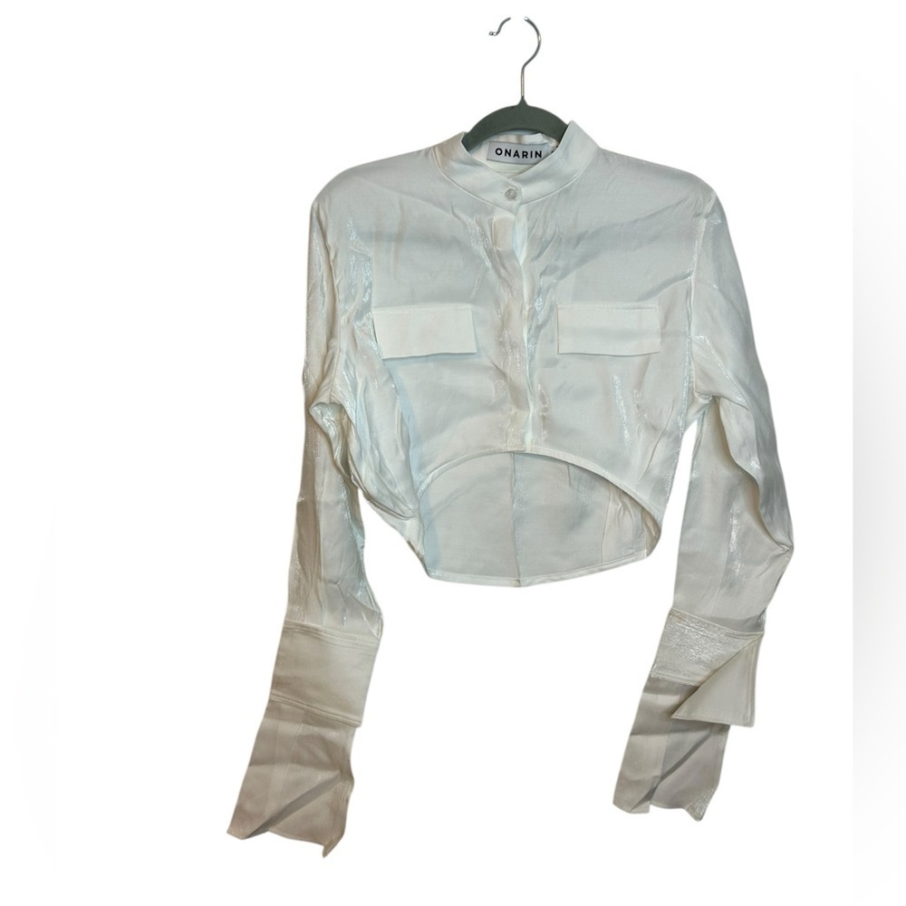 Nwt Onarin Mr. Mandarin White Metallic Cropped Button Down — image 3 of 8